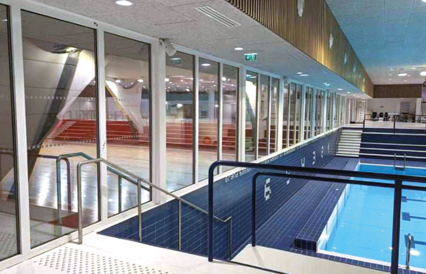 SVF-Réalisation-Complexe-sportif-telemaco-gouin-cloison-fixe-3-couv